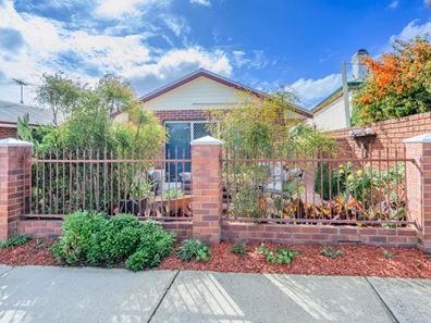 2/46 Charles Street, Midland WA 6056
