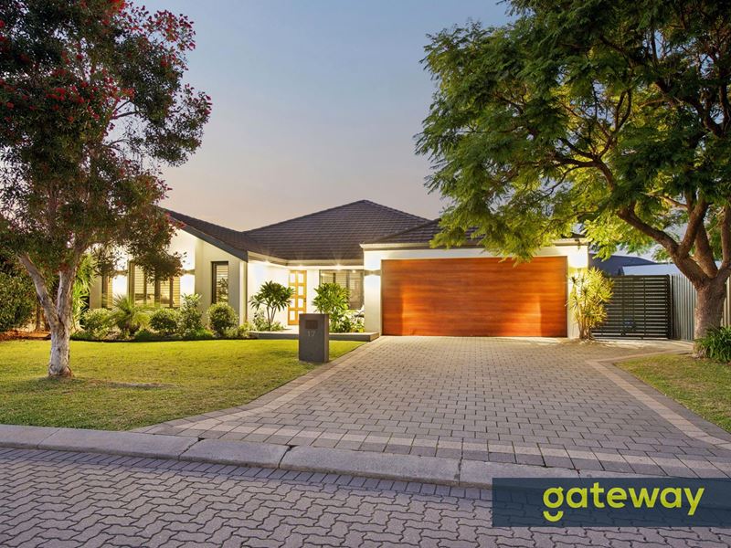 17 Araluen Bend, Aubin Grove