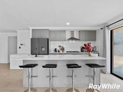 125 Weewar Circuit, South Yunderup WA 6208