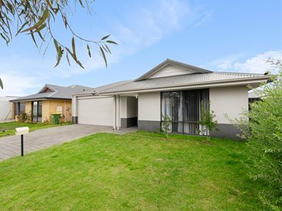71 Markwell Avenue, Haynes WA 6112