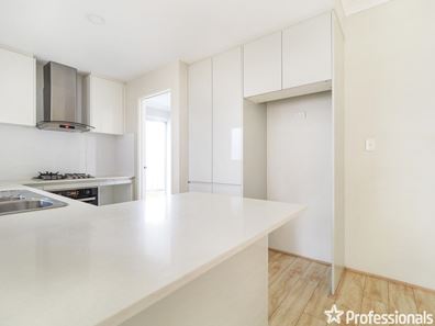 1/23 Coongan Avenue, Greenmount WA 6056