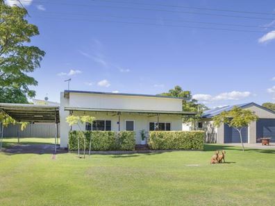 2 Cuthbert Street, Abbey WA 6280