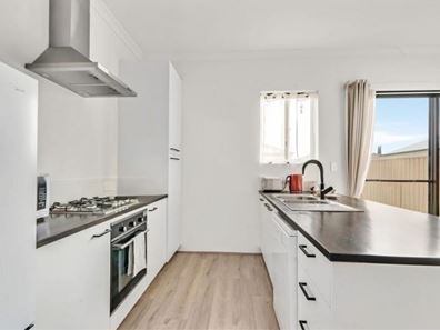 14 Norton Promenade, Dalyellup WA 6230