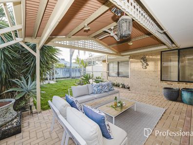 4 Valinco Avenue, Ellenbrook WA 6069