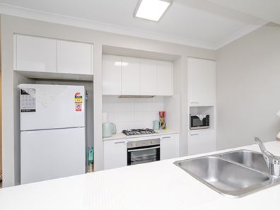 330 Egerton Drive, Aveley WA 6069