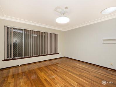 156 Warnbro Beach Road, Waikiki WA 6169