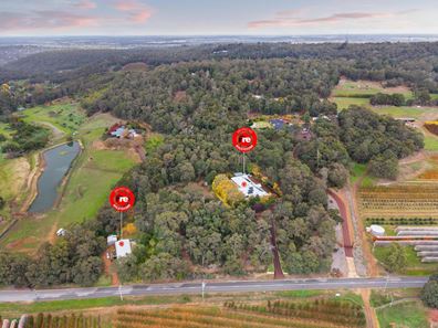 300 Peet Road, Roleystone WA 6111