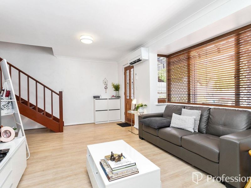 2/115 Fairway, Crawley WA 6009