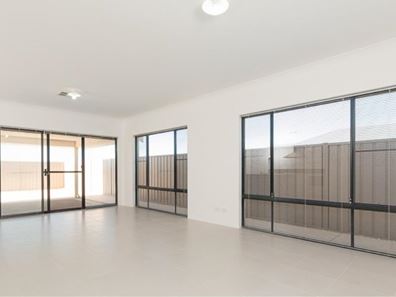 41 Isabelline Terrace, Karnup WA 6176