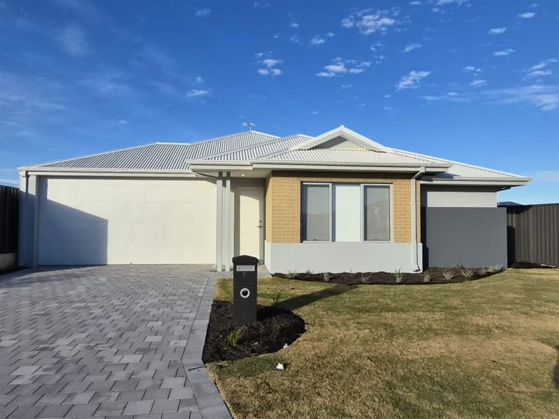 19 Pomorie Rd, Madora Bay WA 6210