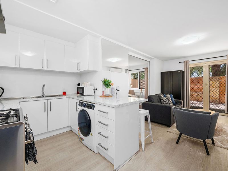 4/583 William Street, Mount Lawley