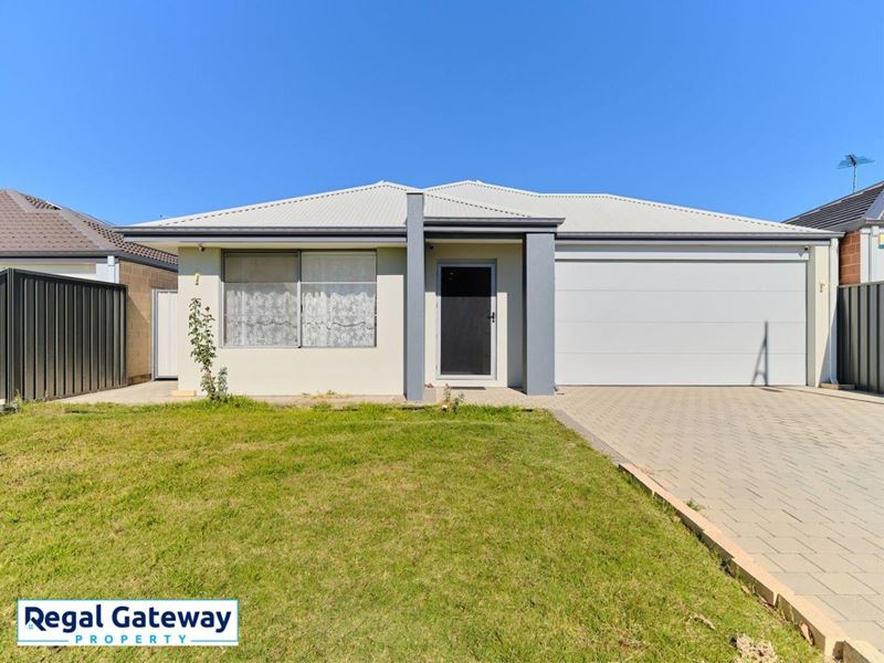 11 Mitta Street, Hammond Park WA 6164