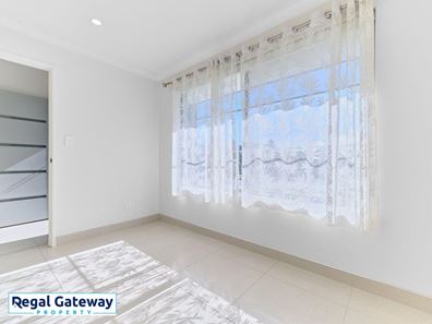 11 Mitta Street, Hammond Park WA 6164