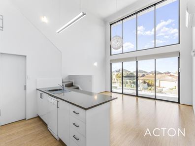 8/16 Bridges Road, Melville WA 6156