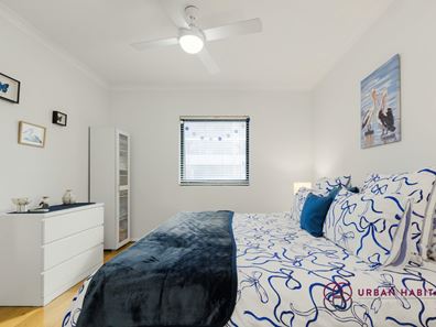 3/2 Stockton Bend, Cockburn Central WA 6164