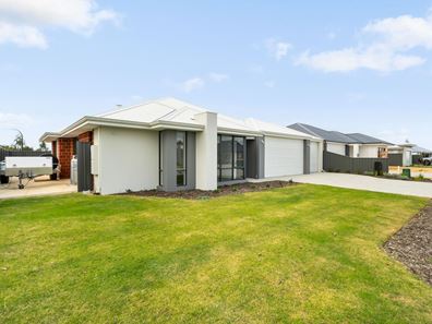16 Bonsall Way, Ravenswood WA 6208