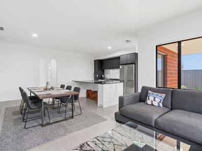 16 Bonsall Way, Ravenswood WA 6208