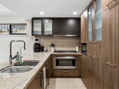 30C Andrew St, Scarborough, Scarborough WA 6019