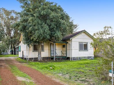 6 Dargai Street, Moora WA 6510