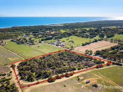 30 Okahoma Road, Glenfield WA 6532
