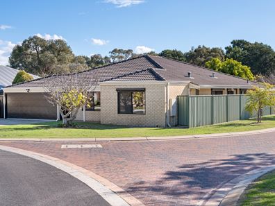 3 Cheltenham Court, Redcliffe WA 6104