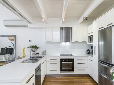 60H Marine Terrace, Fremantle WA 6160