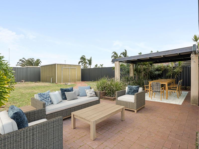 14 Sulina Place, Kallaroo WA 6025