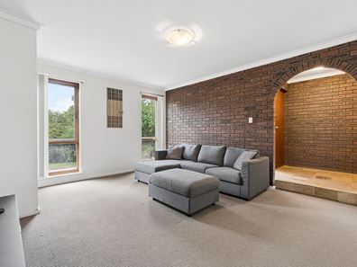 14 Sulina Place, Kallaroo WA 6025