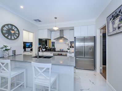 3 Slate Way, Harrisdale WA 6112