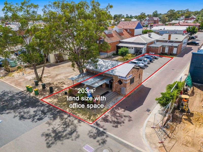 4 Gordon Place, Northam