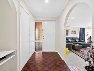 106 Carisbrooke Street, Maddington WA 6109
