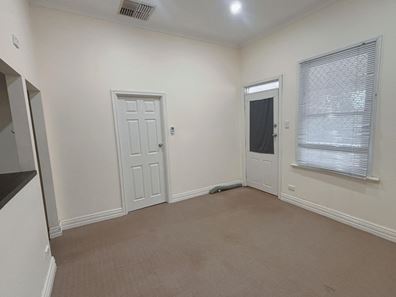 52 George Street, Kalgoorlie WA 6430