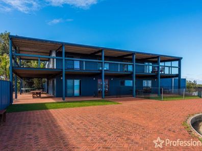 2 Richards Road, Buller WA 6532