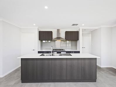 19 Tapin Street, Yanchep WA 6035