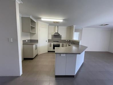 50 Wallaby Parade, Baldivis WA 6171