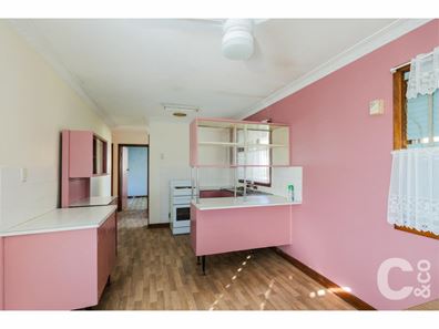 15 Powell Court, Orelia WA 6167