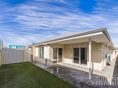 6 Bruny Way, Eglinton WA 6034
