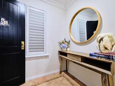 8C Ostend Road, Scarborough WA 6019