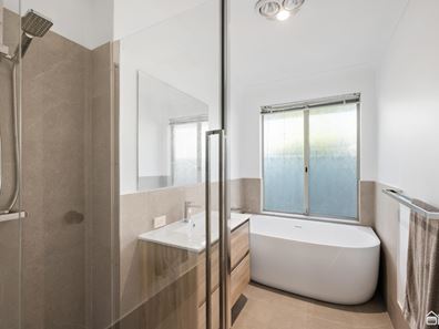 5 The Ramble, Canning Vale WA 6155