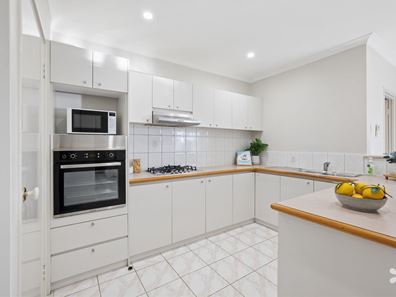 12/98 Manning Road, Wilson WA 6107