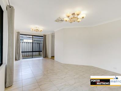 28 Lancaster Place, Maddington WA 6109