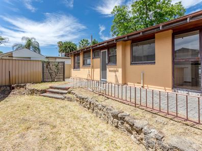 464B Riverton Drive, Riverton WA 6148