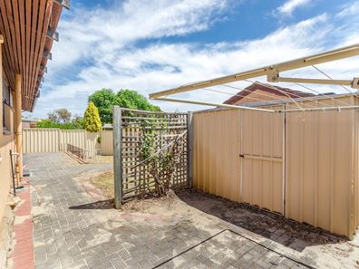 464B Riverton Drive, Riverton WA 6148