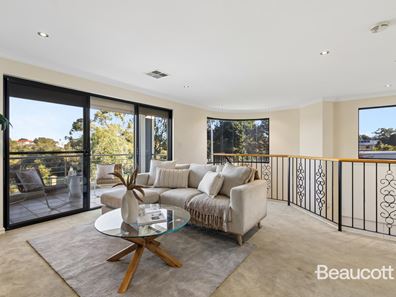 7 Morey Crescent, Bayswater WA 6053