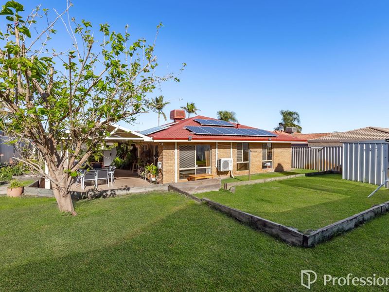 23 Chivalry Way, Thornlie
