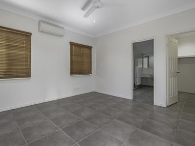 9 Jadura Crescent, Baynton WA 6714