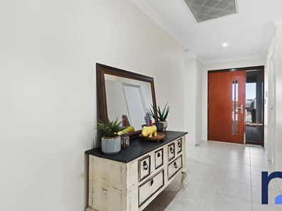 102 Palfrey Street, Brabham WA 6055