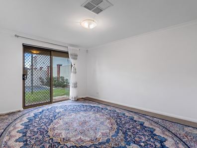24/135 Challis Road, Seville Grove WA 6112