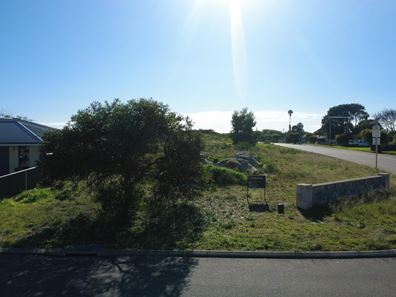2 Remark Drive, Castletown WA 6450
