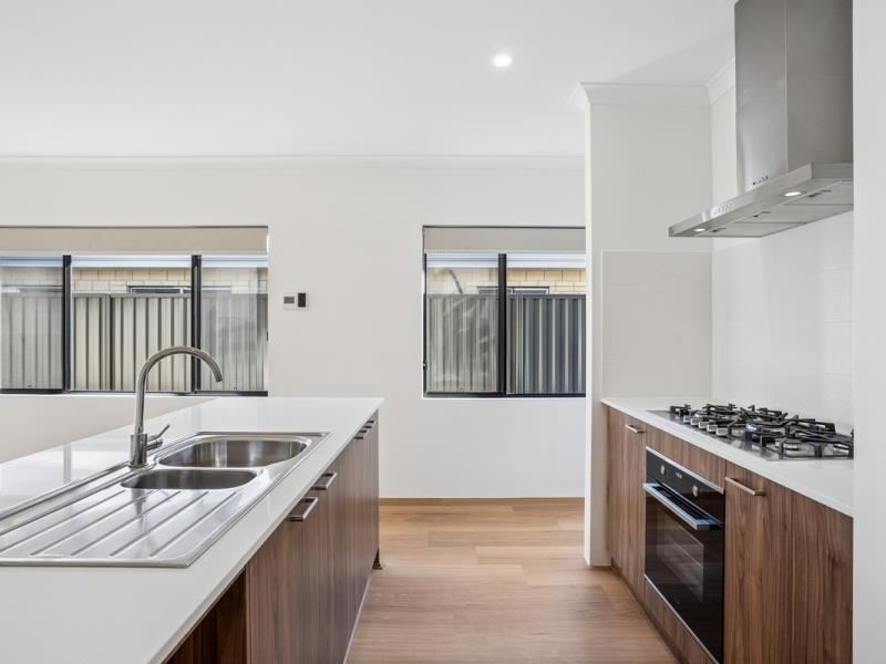 22 Gladstone Avenue, Henley Brook WA 6055